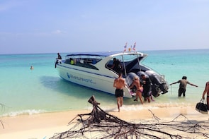 Early Bird Phi Phi X-Large Tour by Siam Adventure World from Khao Lak