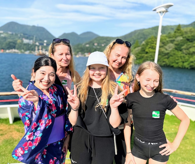 Mt Fuji and Hakone 1-Day Tour Return by Bus