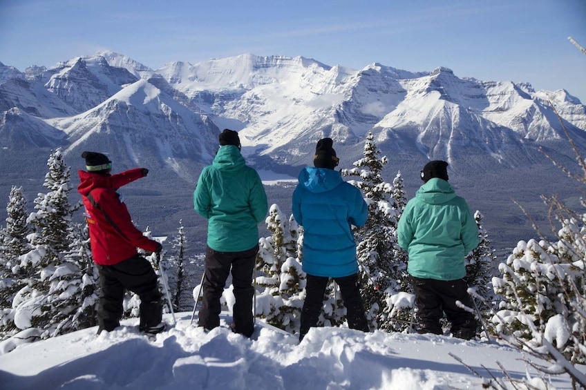 Group on a snowshoe tour of Lake Louise