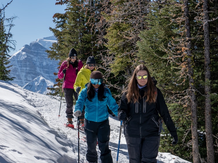 Lake Louise 2 hour Scenic Snowshoe Tours