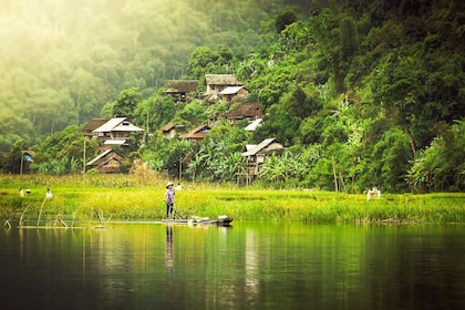 2 Day Hanoi & Ba Be Lake Group Tour