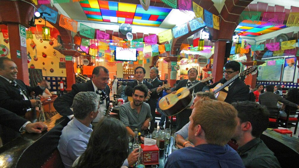 Cantinas - Traditional Mexican Bars Tour