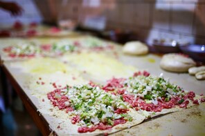 Xi'an Morning Market & Food Tour by Tuk-Tuk