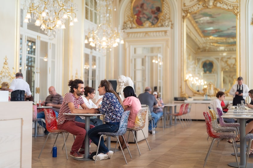 Impressionist Treasures of Musée d’Orsay with Gourmet Lunch