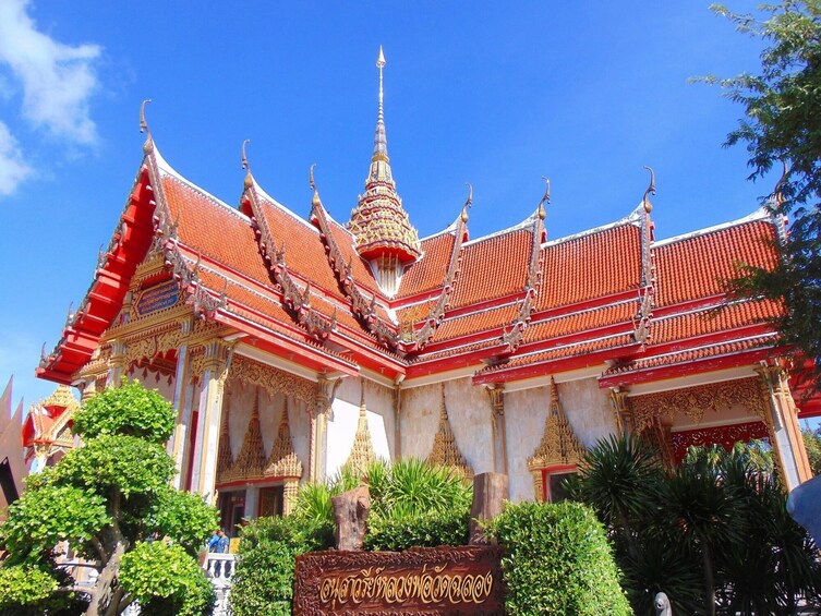 Phuket Island Introduction Tour