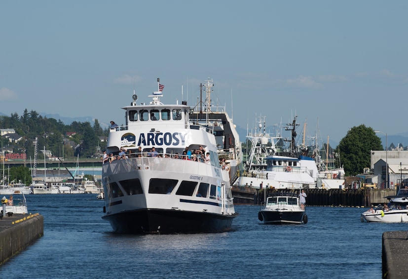 Seattle Locks Cruise 