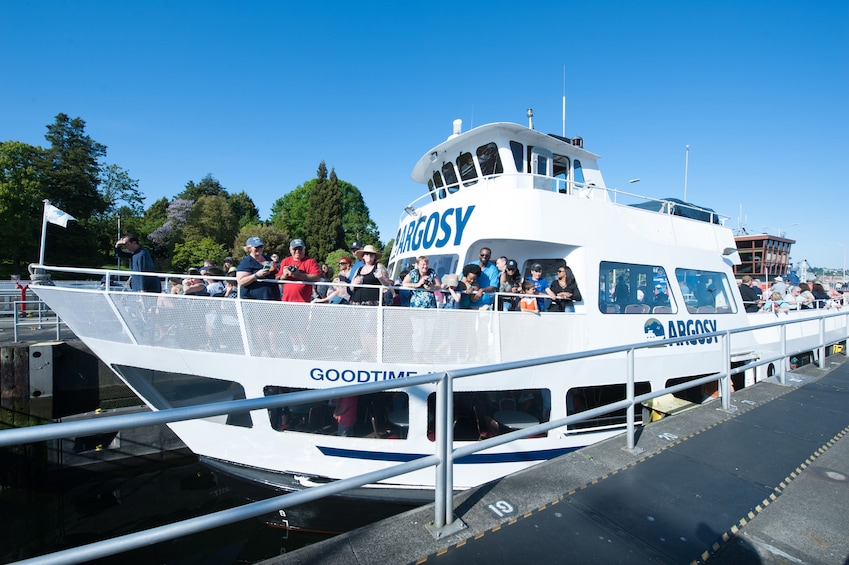 Seattle Locks Cruise - Stay & Play (One-way)