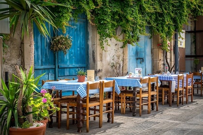 Tour di un giorno intero dell'esperienza di Limassol da Paphos