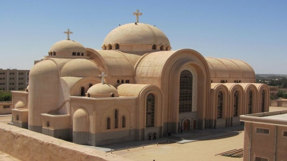 Private Tour to Wadi El Natroun Monastery from Cairo 