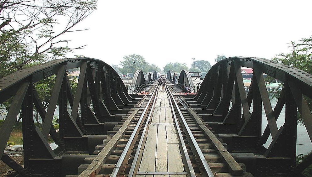 Floating Market & River Kwai Combo