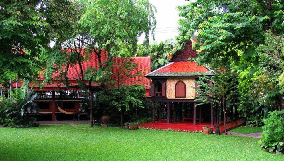 Jim Thomson's House & Suan Pakkard Palace Tour