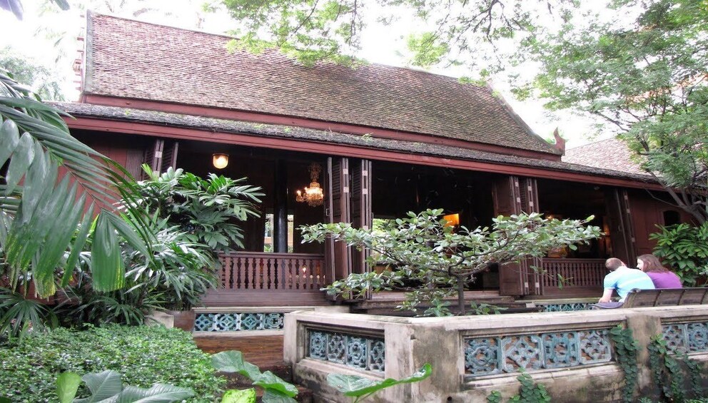 Jim Thomson's House & Suan Pakkard Palace Tour