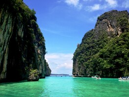 Phi Phi by Speedboat at Dawn - Sunrise Spectacular