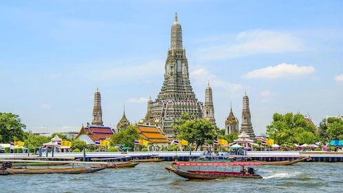 私人遊覽：曼谷傳統運河和 2 座寺廟