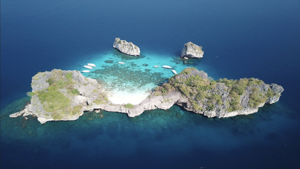 Rok Island and Haa Island by Speedboat