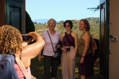 Firenze, Chianti: Masterclass di Supertuscan Wine Tour con un esperto di vi...