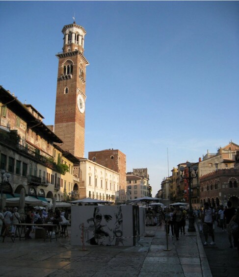 Verona City of Love Sightseeing Tour 