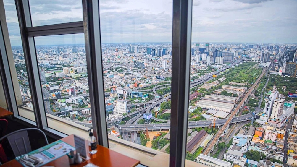 Lunch/Dinner @ Baiyoke Sky Hotel Included Observation Deck