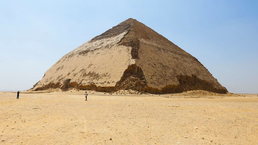 Private Tour Giza Pyramids, Memphis City, Dahshur & Sakkara