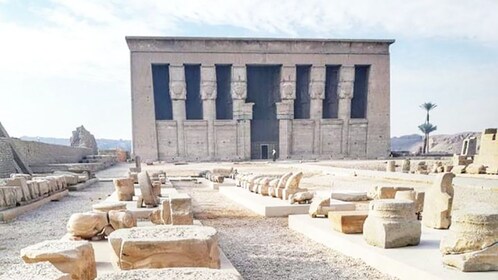 Private Tour zu den Tempeln von Dendera und Abydos