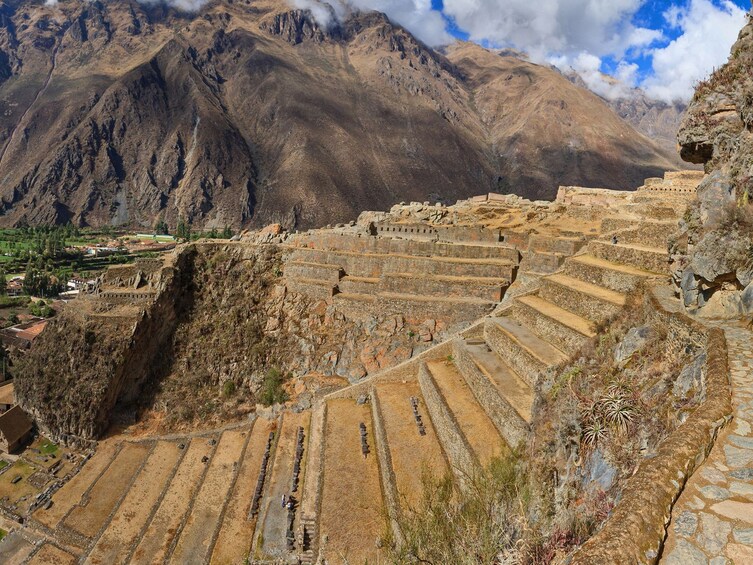 Premium Sacred Valley Tour: Chinchero, Moray & Ollantaytambo