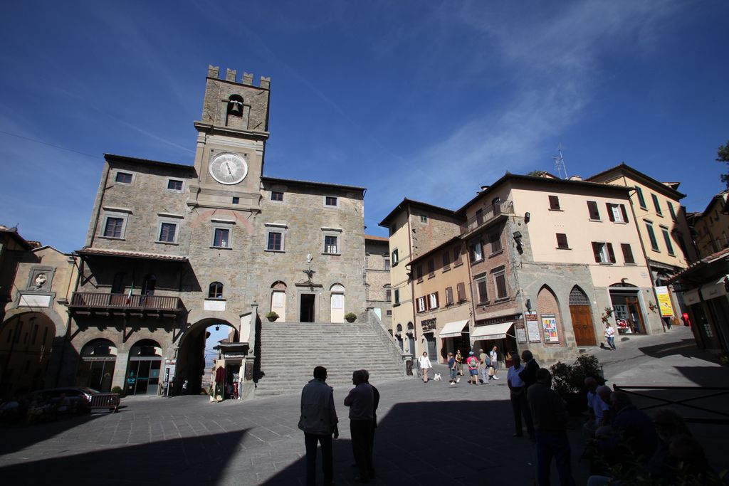 Arezzo Walking Tour Walking Tour of Arezzo Travelocity