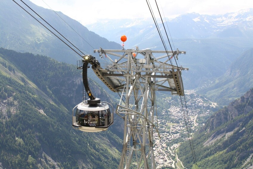 Monte Bianco & Courmayeur Day Trip from Milan