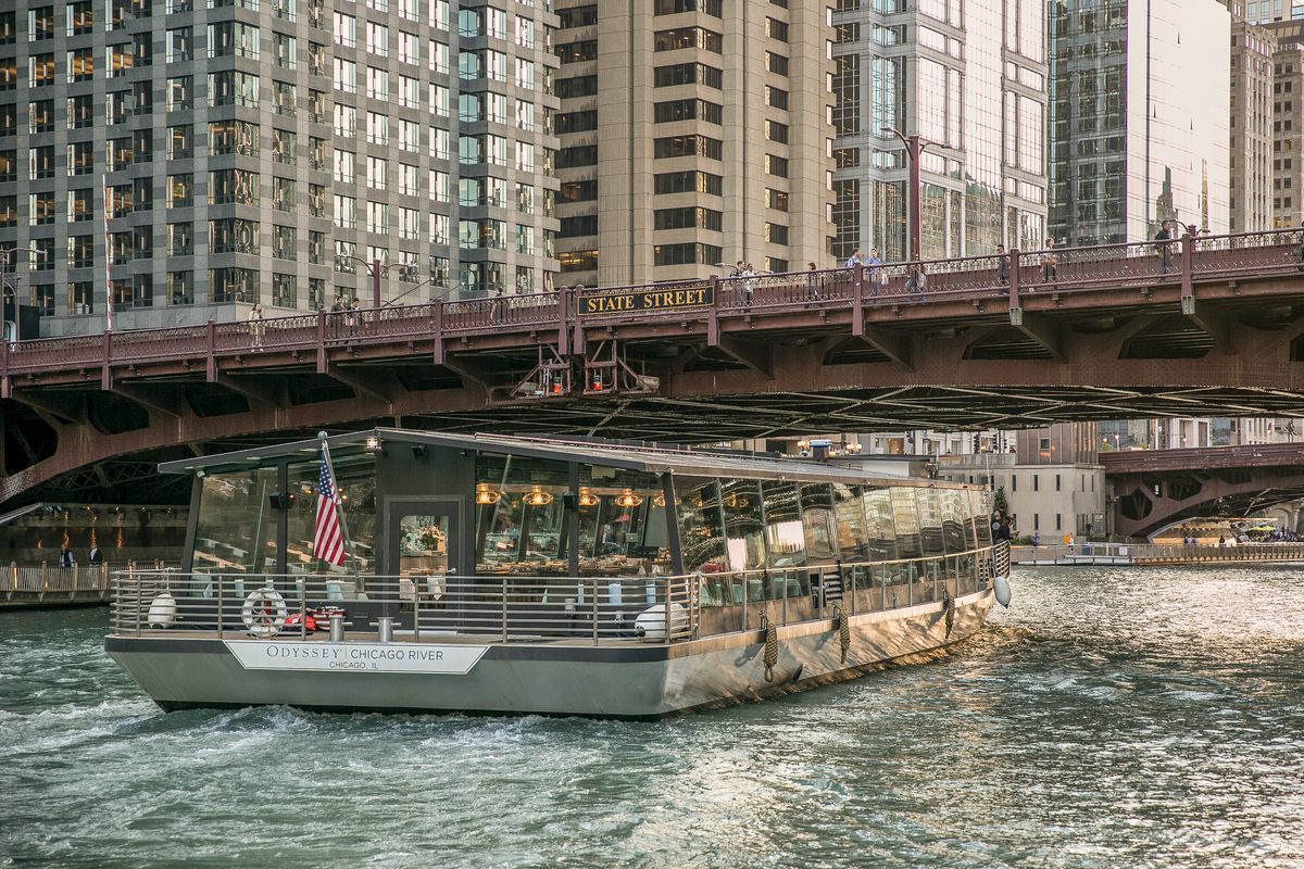 odyssey chicago river architecture lunch cruise