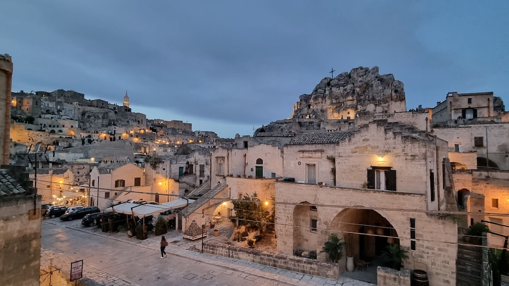 Guided Sassi di Matera Tour with Live Traditional Music Experience