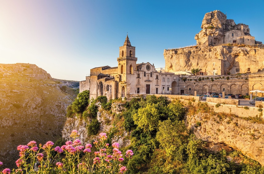 Guided Tour of the Sassi di Matera - Barisano and Caveoso