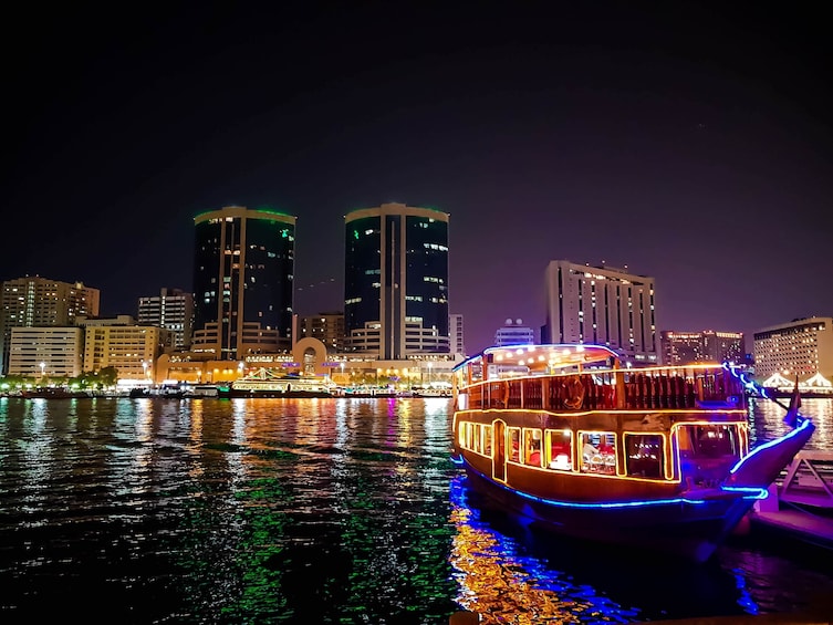Dubai Creek Dinner Cruise With Transfers From Dubai