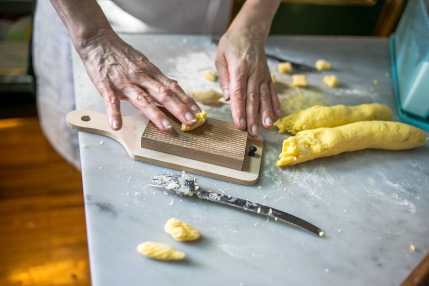 Private cooking class at a Cesarina's home in Aosta