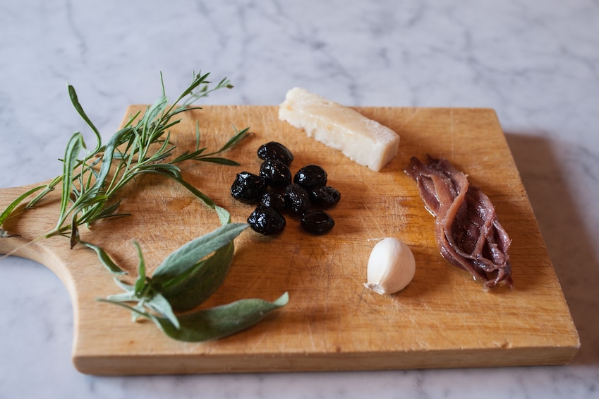 Private cooking class at a Cesarina's home in Arezzo