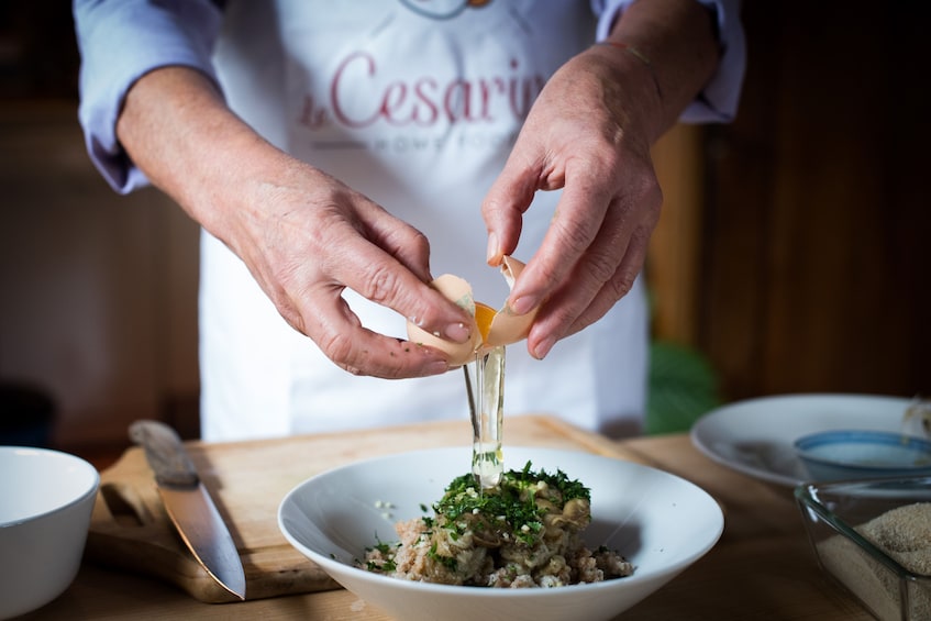 Private cooking class at a local's home in Catania