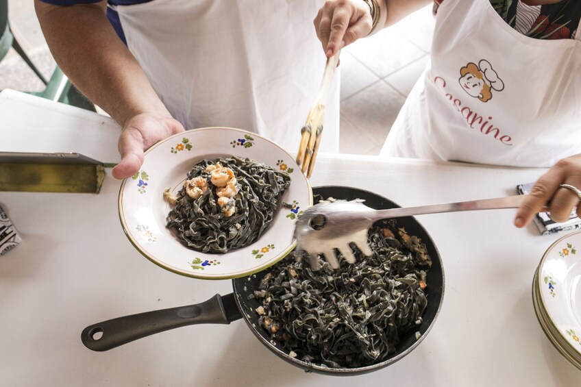 Private cooking class at a Cesarina's home in Como