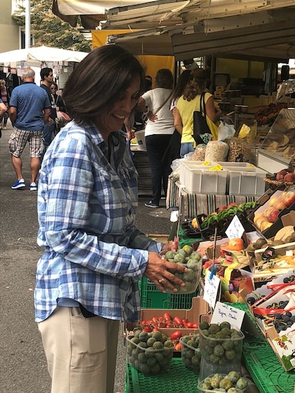 Local Market visit and Dining at a local's home in Milano