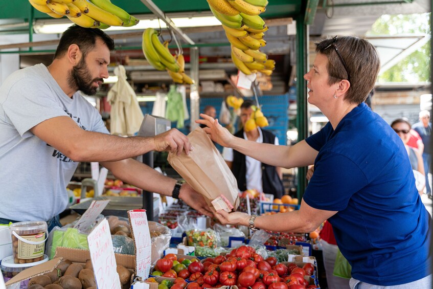 Local Market visit and Dining at a local's home in Naples