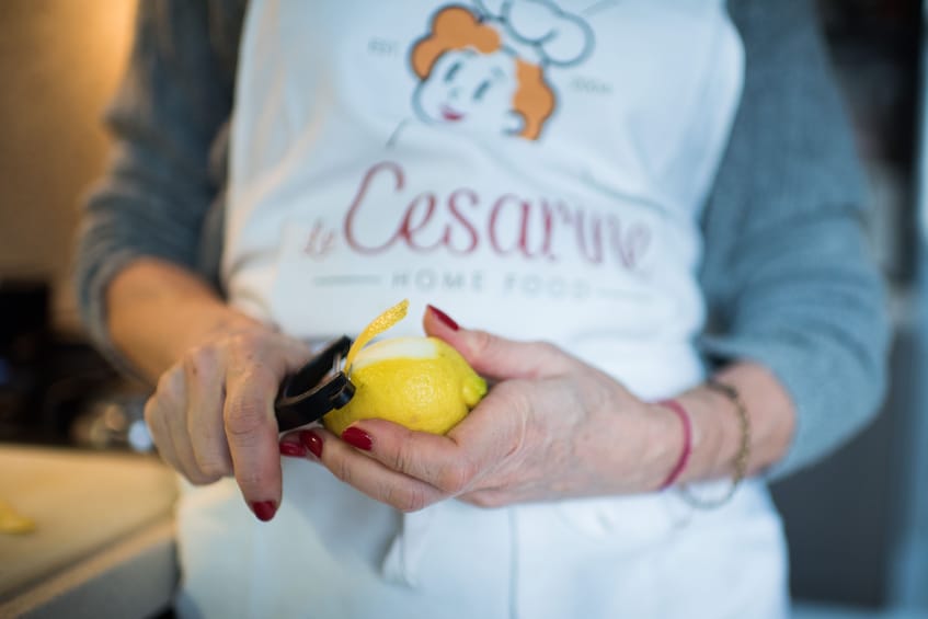 Private Market tour + Cook + Dine in a local home in Naples
