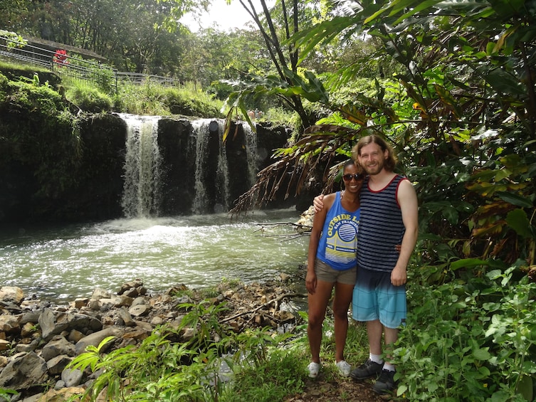 Small Group Luxury Road to Hana Waterfalls & Lunch