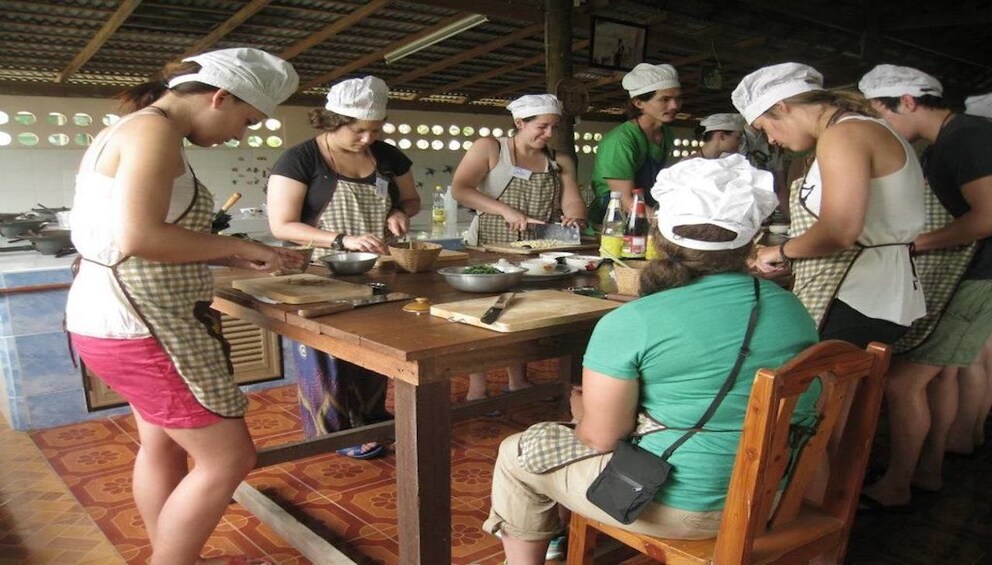 Baan Hongnual Cookery Session and Market Visit with Lunch