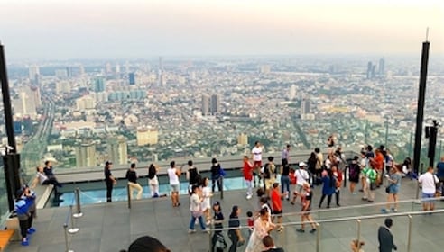 Skywalk Gedung Mahanakhon - Upgrade Gratis ke Rooftop