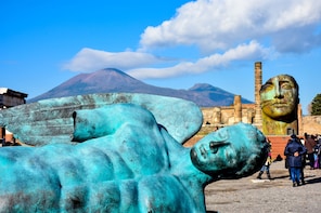 Pompeii & Mount Vesuvius - Low cost, High Experience