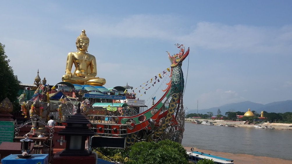 Chiang Rai & Golden Triangle Border Tour