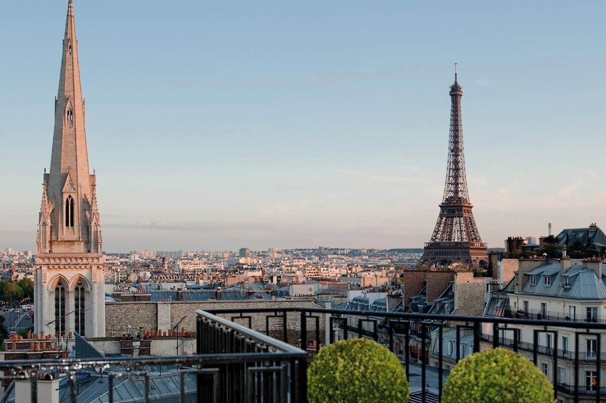 Eiffel Tower Morning Tour with Summit Option & River Cruise