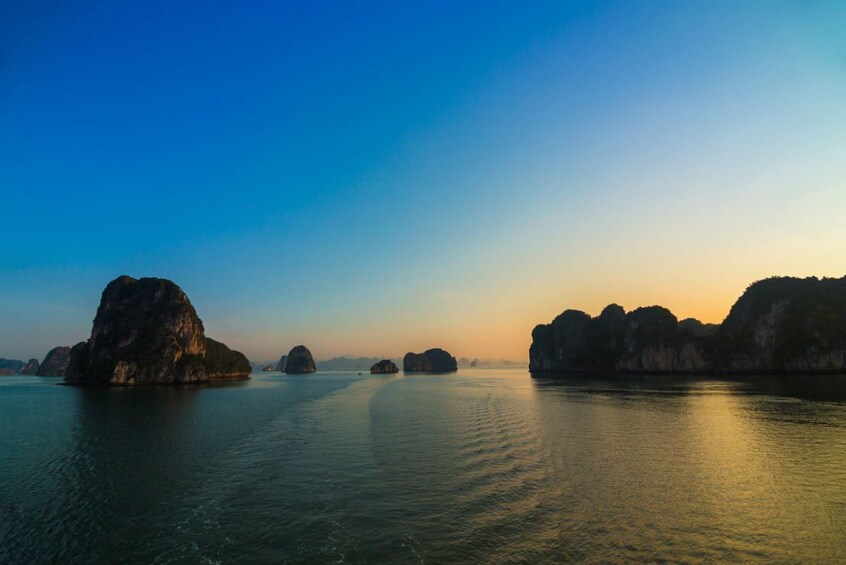 Bai Tu Long Bay at sunset