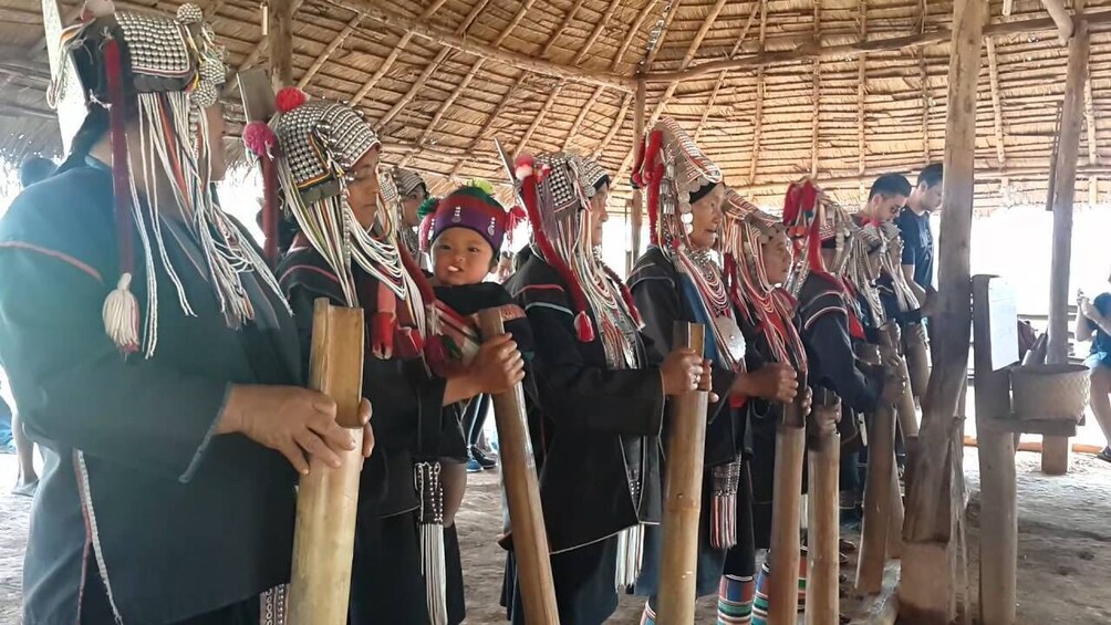 Doi Mae Salong & Akha Hilltribe Village Tour 