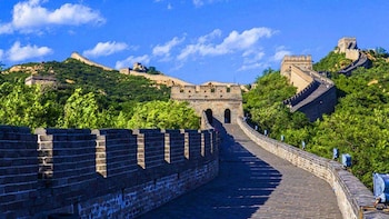 Bus Tour: Badaling Great Wall and Ming Tomb
