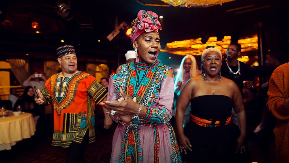 Cairo Dinner Cruise: Luxurious Nile Maxim, Dance & Tanoura.