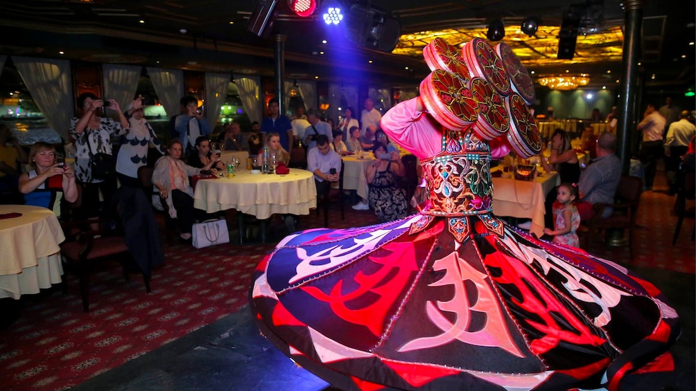 Cairo Dinner Cruise: Luxurious Nile Maxim, Dance & Tanoura.