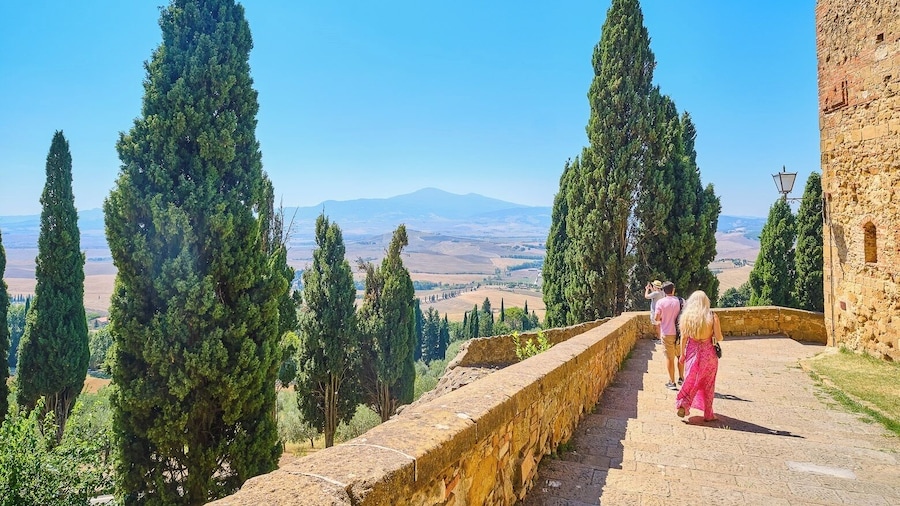 Montalcino, Montepulciano & Pienza day tour from Florence